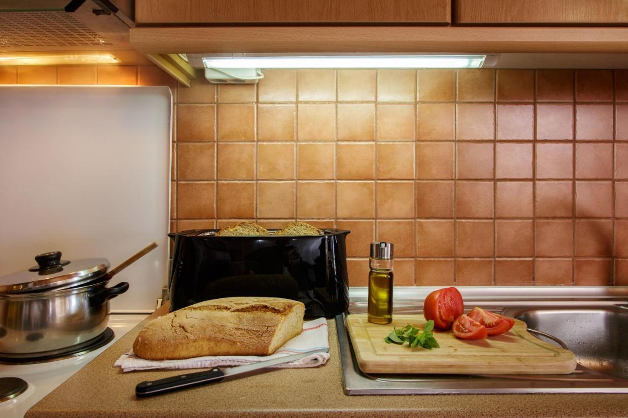 פלאקיאס Annaview Apartments & Suites מראה חיצוני תמונה