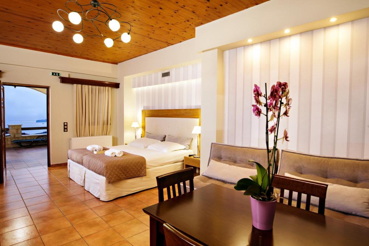 פלאקיאס Annaview Apartments & Suites מראה חיצוני תמונה