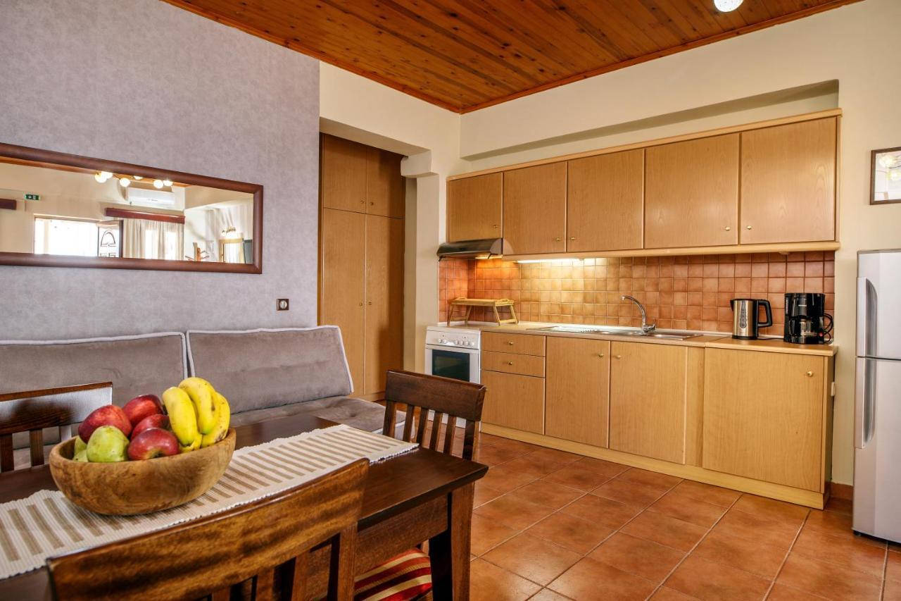 פלאקיאס Annaview Apartments & Suites מראה חיצוני תמונה