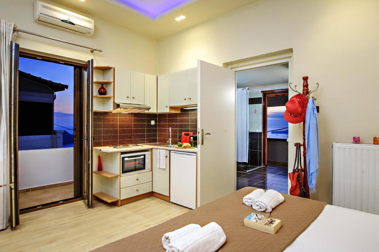 פלאקיאס Annaview Apartments & Suites מראה חיצוני תמונה